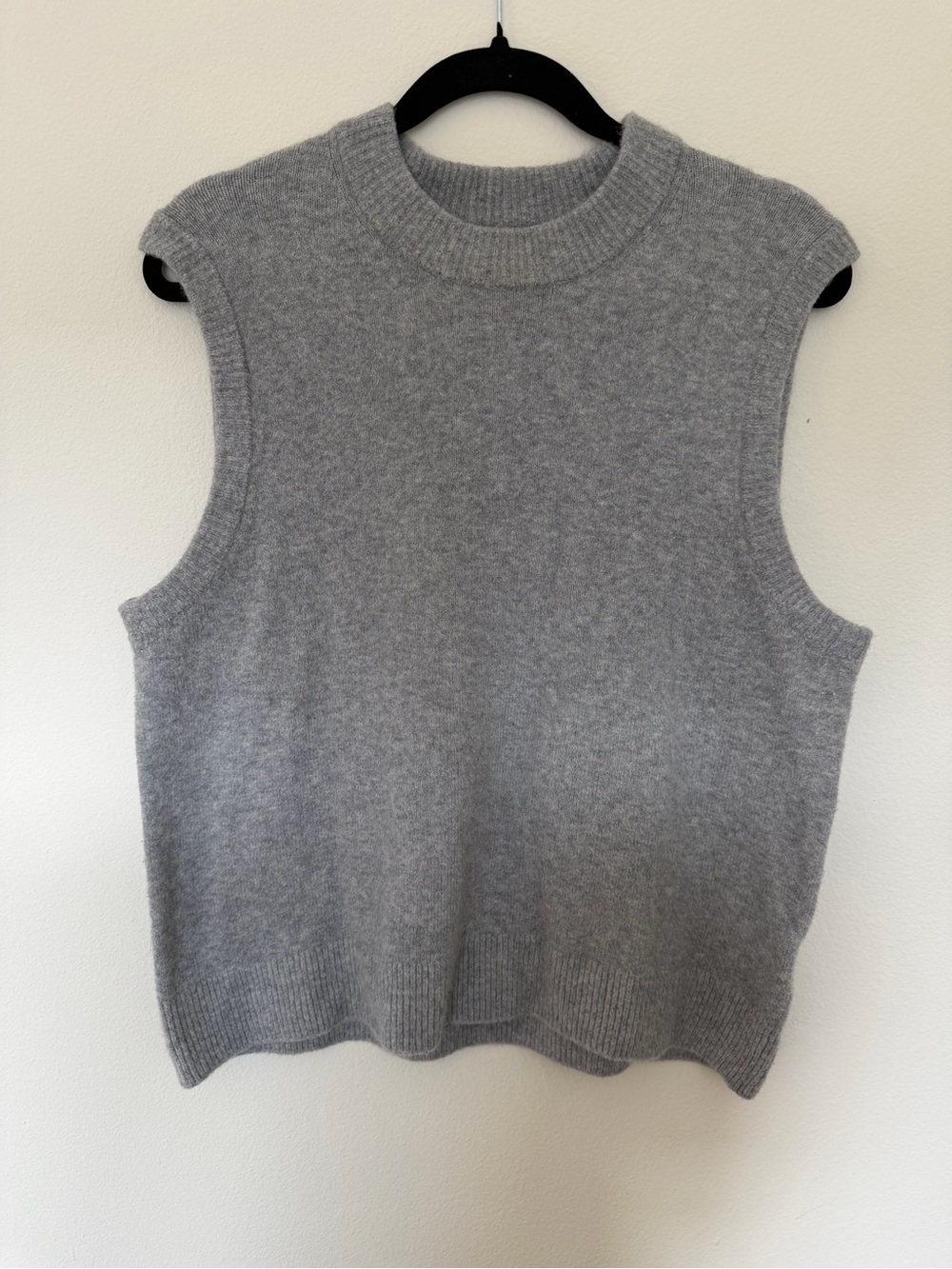 J.Crew Extra Soft Gray Sweater Vest Sleeveless Knit Tank Top Size Large